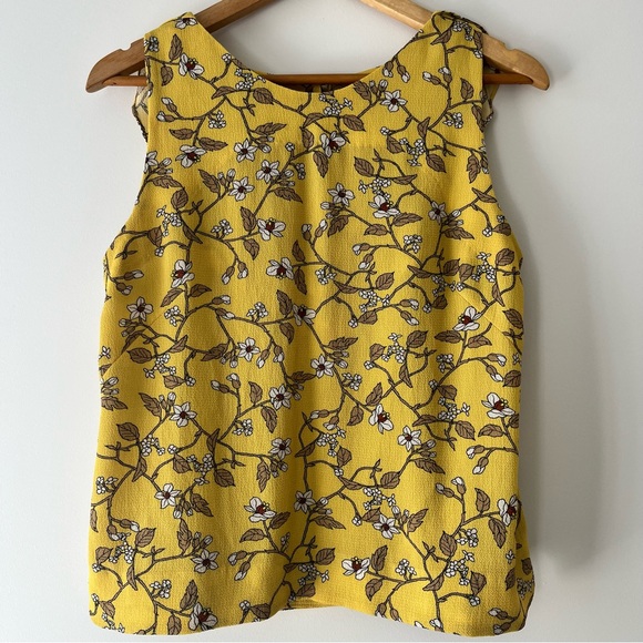 Veronika Maine Tops - Veronika Maine Yellow Floral Sleeveless Top Size 10